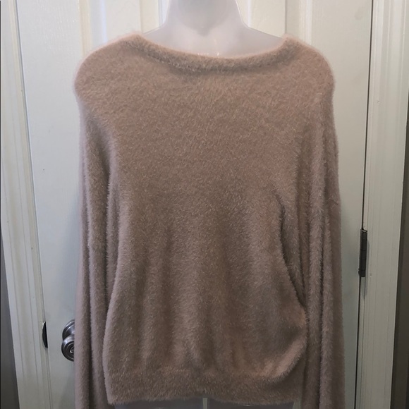 Sweater - Picture 3 of 5